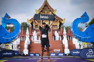 BIB: 5142, 100
                            <button type="button" onclick="openModal(22697766)" class="btn btn-primary btn-sm float-right btn-popup" data-toggle="modal" data-target=".modal-high-quality">
                        <i class="fas fa-shopping-cart"></i> Add to Cart
                    </button>
                                            <button type="button" onclick="isThisMe(22697766, true)" class="btn btn-success btn-sm float-right btn-popup btn-isme hidden" data-toggle="tooltip" data-placement="bottom" title="นี่คือรูปของคุณใช่ไหม คลิกที่นี่เพื่อเอาเข้าอัลบั้ม">
                        <i class="fas fa-plus"></i> Add to album
                    </button>
                    <button type="button" onclick="isThisMe(22697766, false)" class="btn btn-warning btn-sm float-right btn-popup btn-isnotme hidden">
                        <i class="fas fa-ban"></i> Remove from album
                    </button>